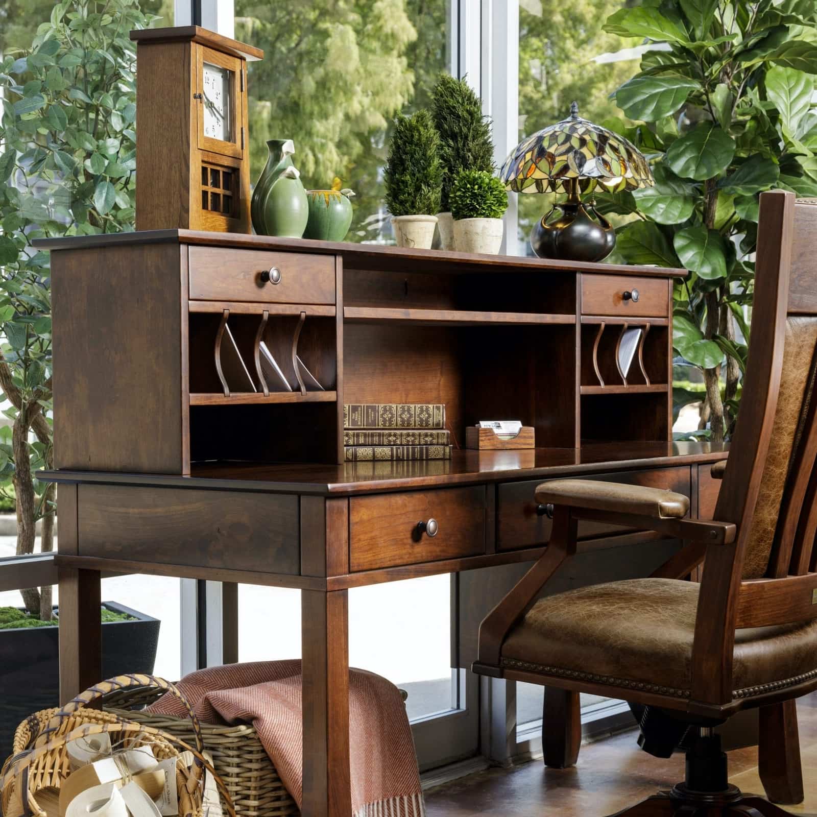 About The Amish Furniture Store Florida